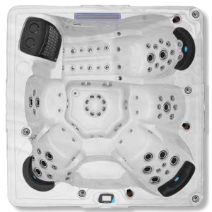 Maluku Hot Tub